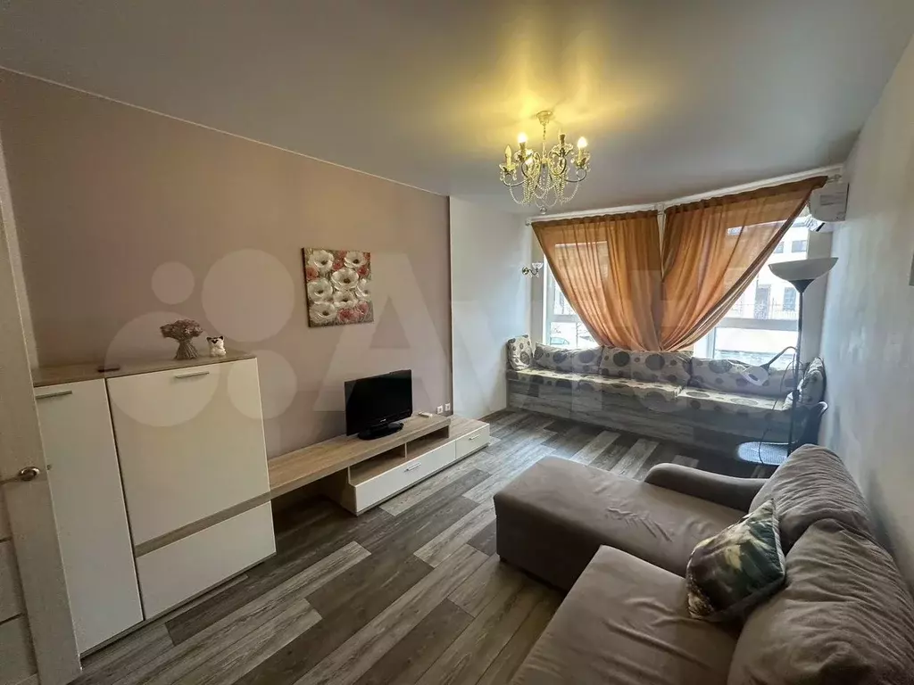2-к. квартира, 65 м, 1/16 эт. - Фото 1