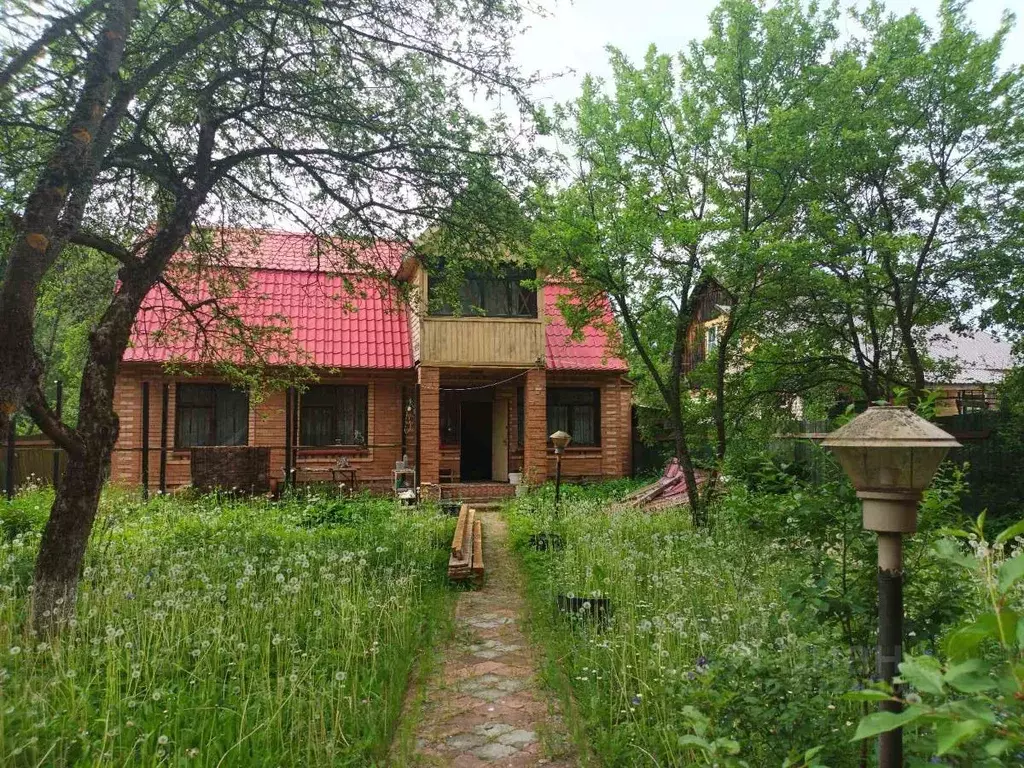 Дом в Калужская область, Малоярославецкий муниципальный округ, Маклино ... - Фото 1