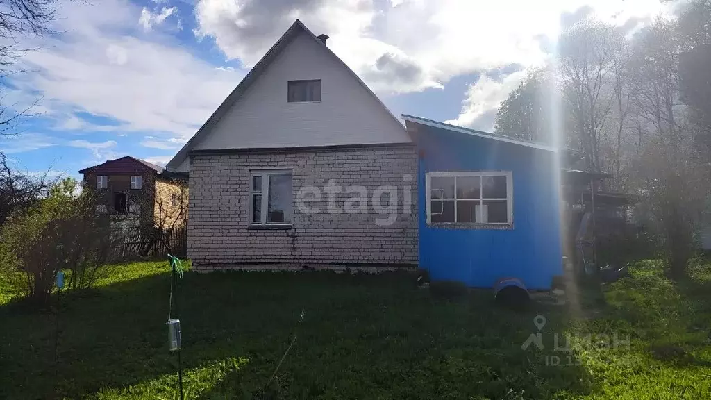 Дом в Тверская область, Старицкий муниципальный округ, д. Верхний ... - Фото 0