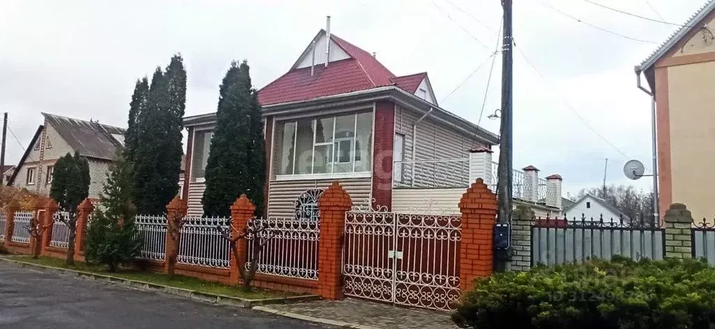 Дом в Белгородская область, Губкинский городской округ, пос. Троицкий ... - Фото 0