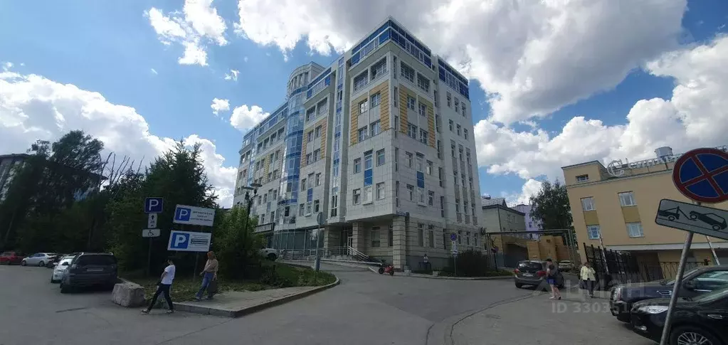 Помещение свободного назначения в Свердловская область, Екатеринбург ... - Фото 1