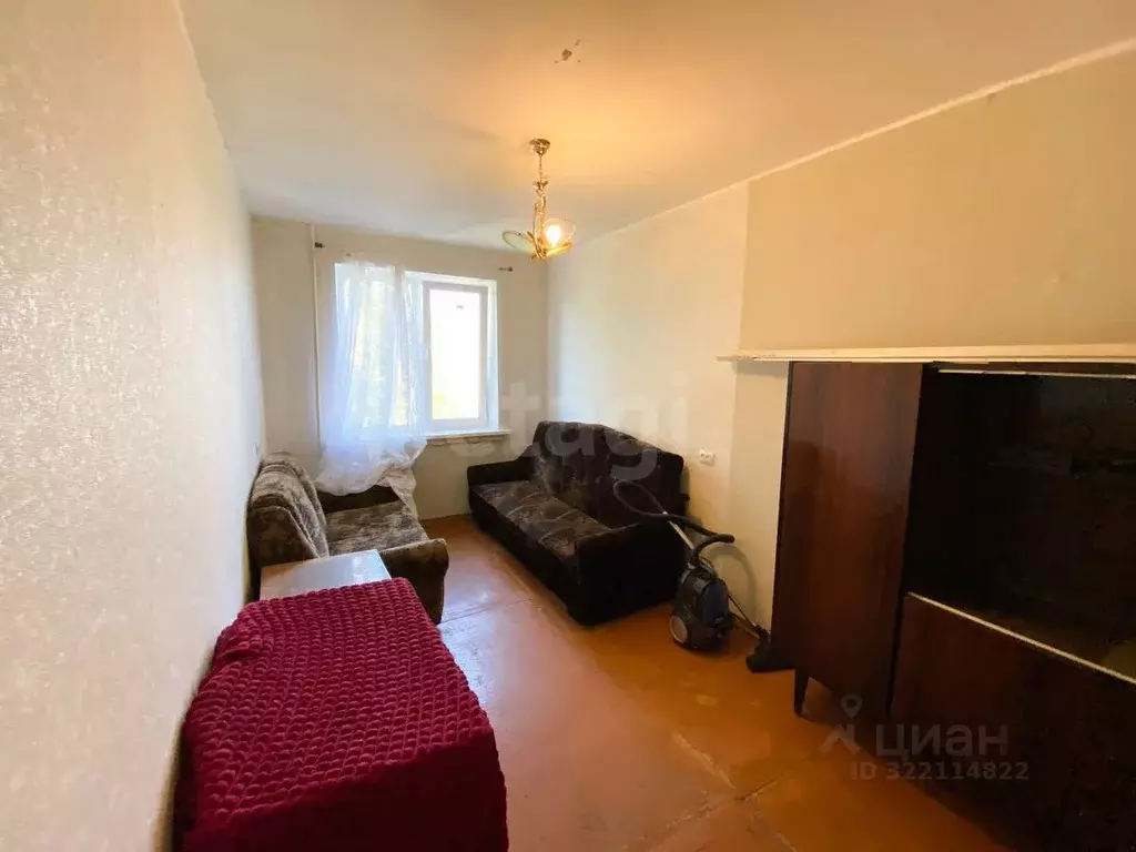 3-к кв. Ярославская область, Рыбинск ул. Ворошилова, 24 (67.4 м) - Фото 1