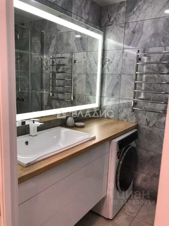1-к кв. Бурятия, Улан-Удэ ул. Гагарина, 27к3 (46.8 м) - Фото 0