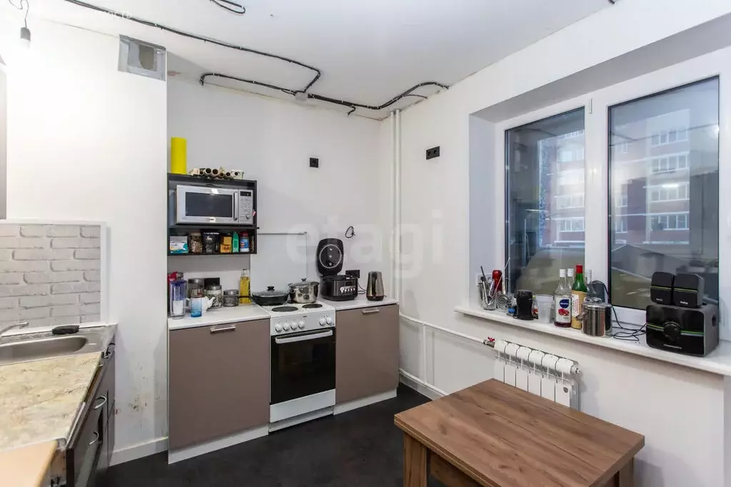 1-комнатная квартира: Тобольск, 10-й микрорайон, 74 (41.8 м) - Фото 2