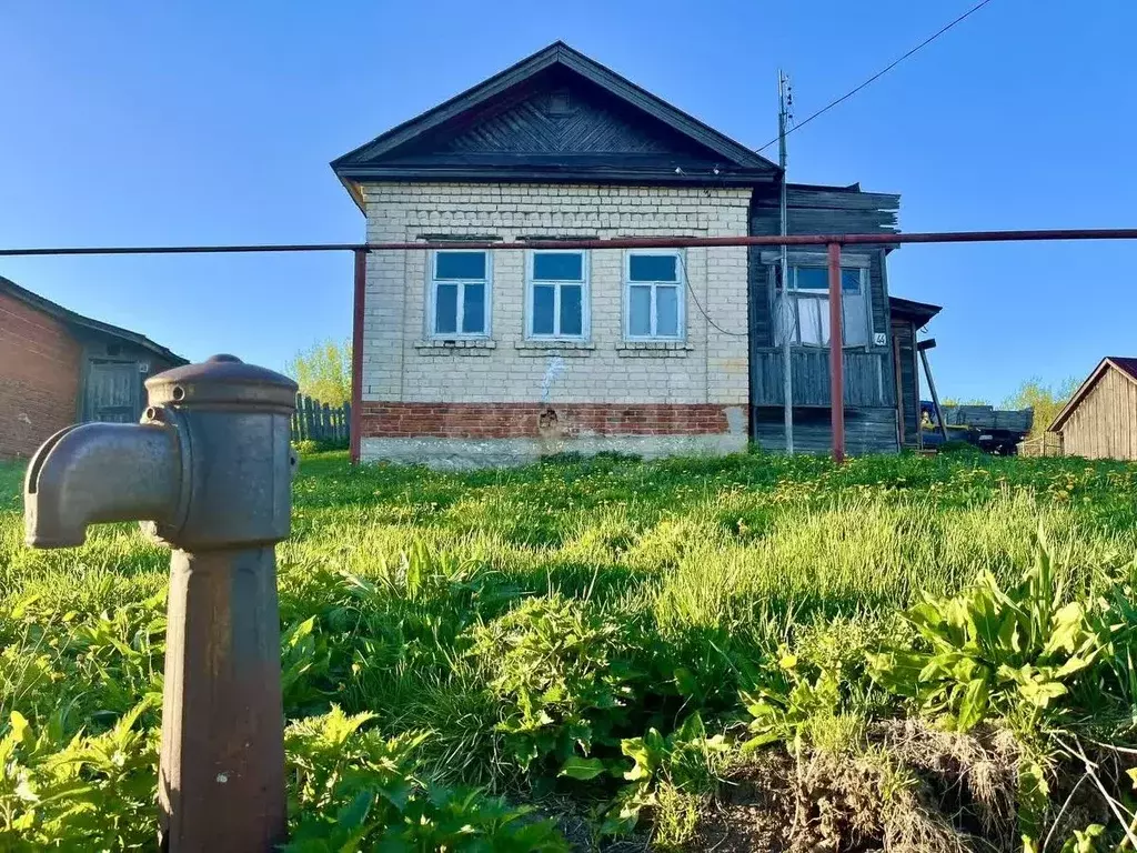 Дом в Нижегородская область, Перевозский муниципальный округ, с. ... - Фото 2