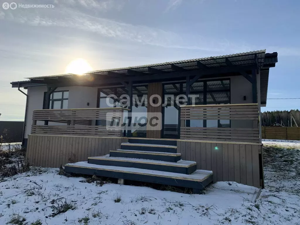 Дом в Свердловская область, Сысертский муниципальный округ, деревня ... - Фото 1