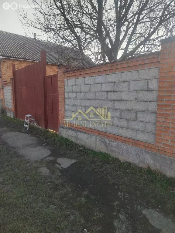 Дом в посёлок городского типа Заводской, Эльхотовская улица, 108 (50 ... - Фото 1