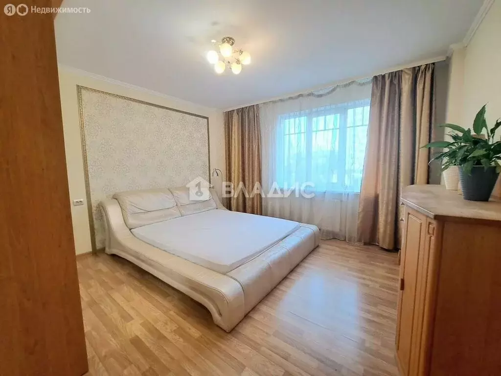 2-комнатная квартира: Калининград, Эпроновская улица, 33 (62.6 м) - Фото 0