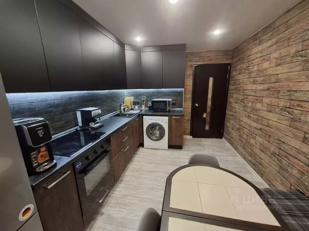 2-к кв. Свердловская область, Екатеринбург Елизавет жилрайон, ул. ... - Фото 2