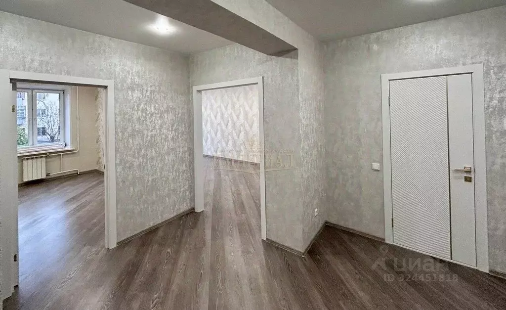 2-к кв. Марий Эл, Йошкар-Ола Комсомольская ул., 132 (72.4 м) - Фото 1