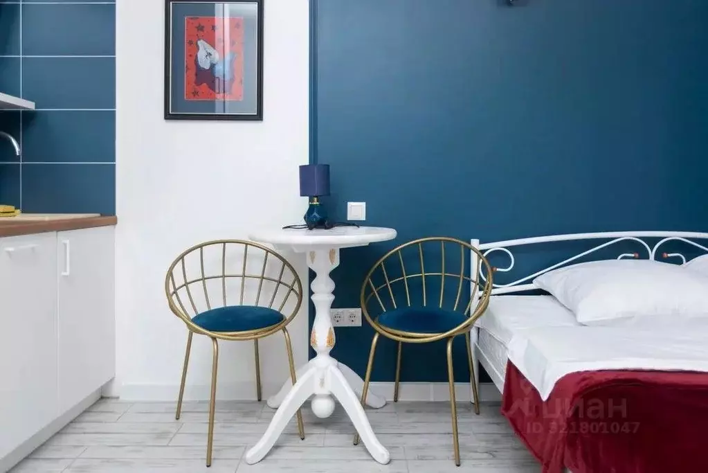 Студия Оренбургская область, Оренбург ул. Красная Площадь, 2А (26.0 м) - Фото 1