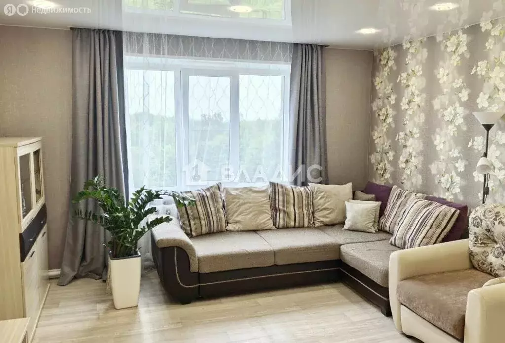 4-комнатная квартира: Пряжа, Речная улица, 27 (100 м) - Фото 0