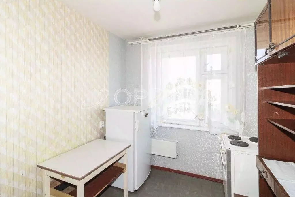 3-к кв. Тюменская область, Тюмень ул. Боровская, 7 (66.1 м) - Фото 2