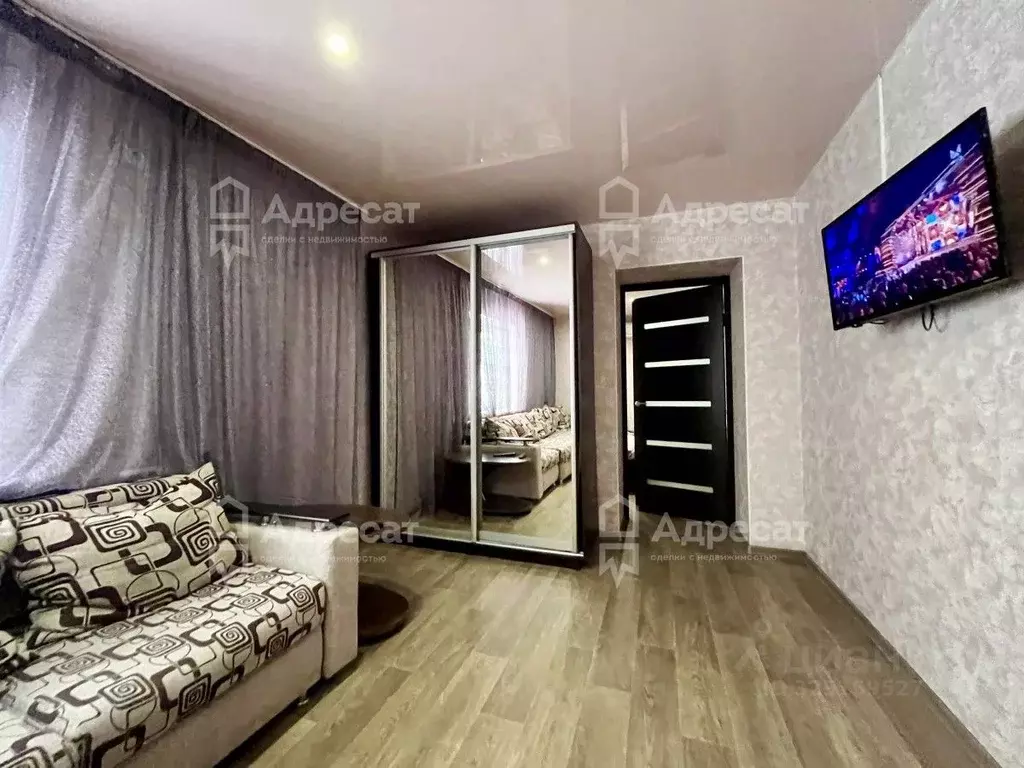 2-к кв. Волгоградская область, Волгоград ул. Маршала Еременко, 15 ... - Фото 1