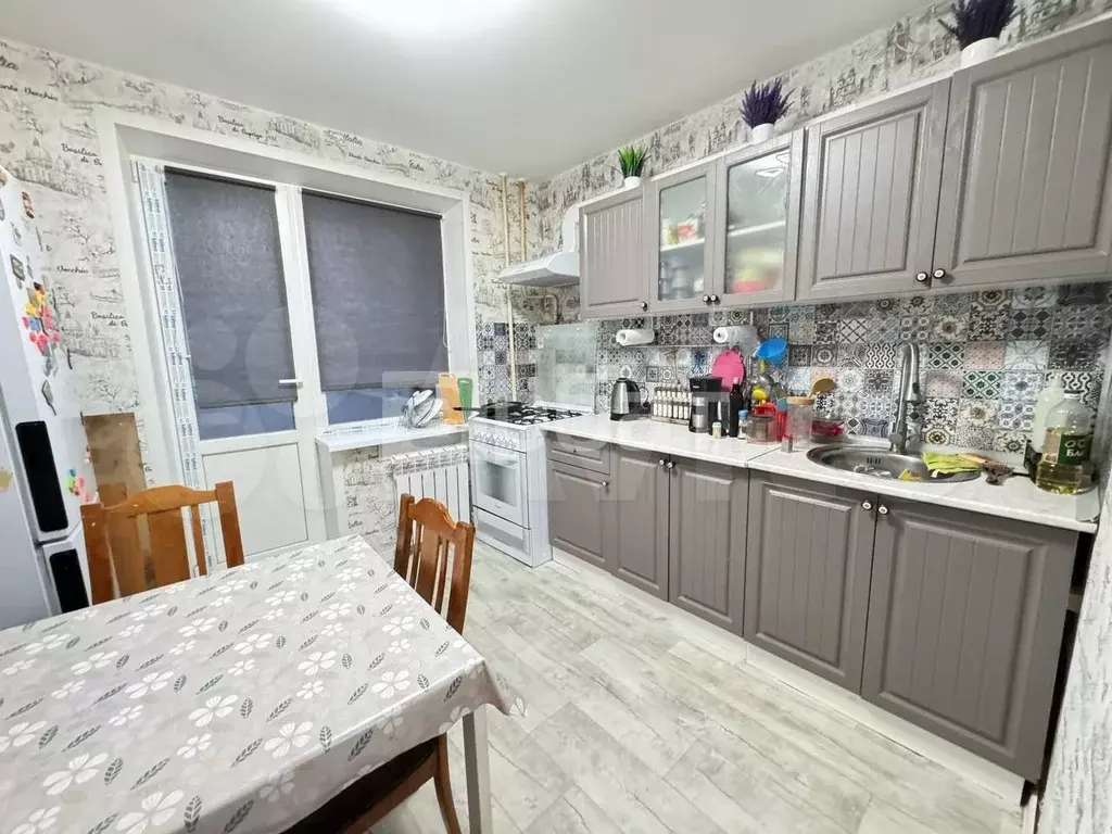 2-к. квартира, 52 м, 1/5 эт. - Фото 1