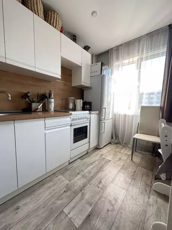 1-к кв. Иркутская область, Ангарск 10-й мкр, 38 (31.4 м) - Фото 0
