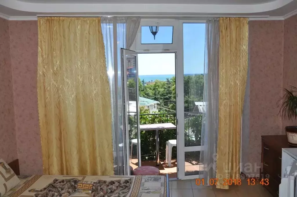Комната Крым, Алушта ул. Энгельса, 6 - Фото 0