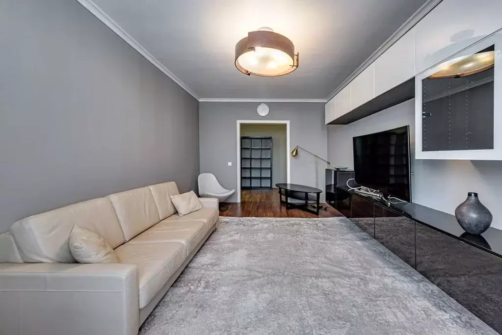 3-к кв. Москва ул. Академика Анохина, 38К3 (80.0 м) - Фото 1