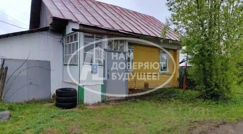 Дом в Пермский край, Лысьва Коллективная ул., 37А (30 м) - Фото 1