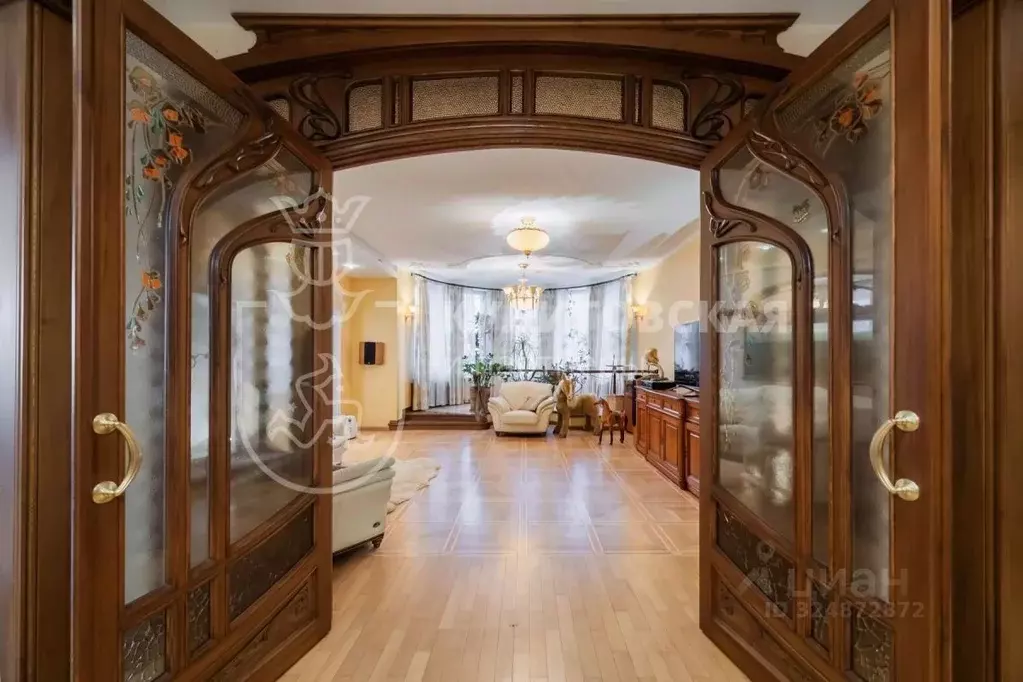 6-к кв. Свердловская область, Екатеринбург ул. Карла Маркса, 25 (187.9 ... - Фото 1