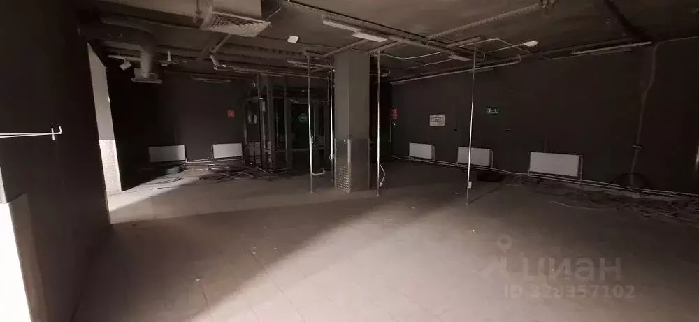 Торговая площадь в Пермский край, Пермь ул. Коммунистическая, 19 (100 ... - Фото 1