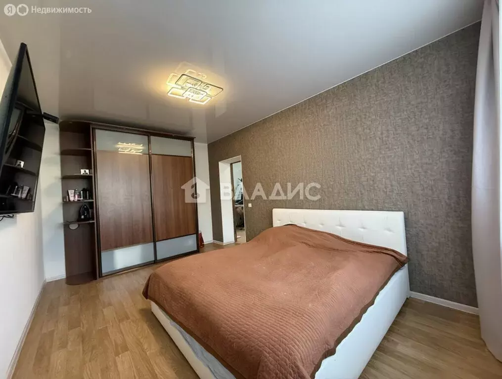 2-комнатная квартира: Калининград, улица Баженова, 13 (59 м) - Фото 0