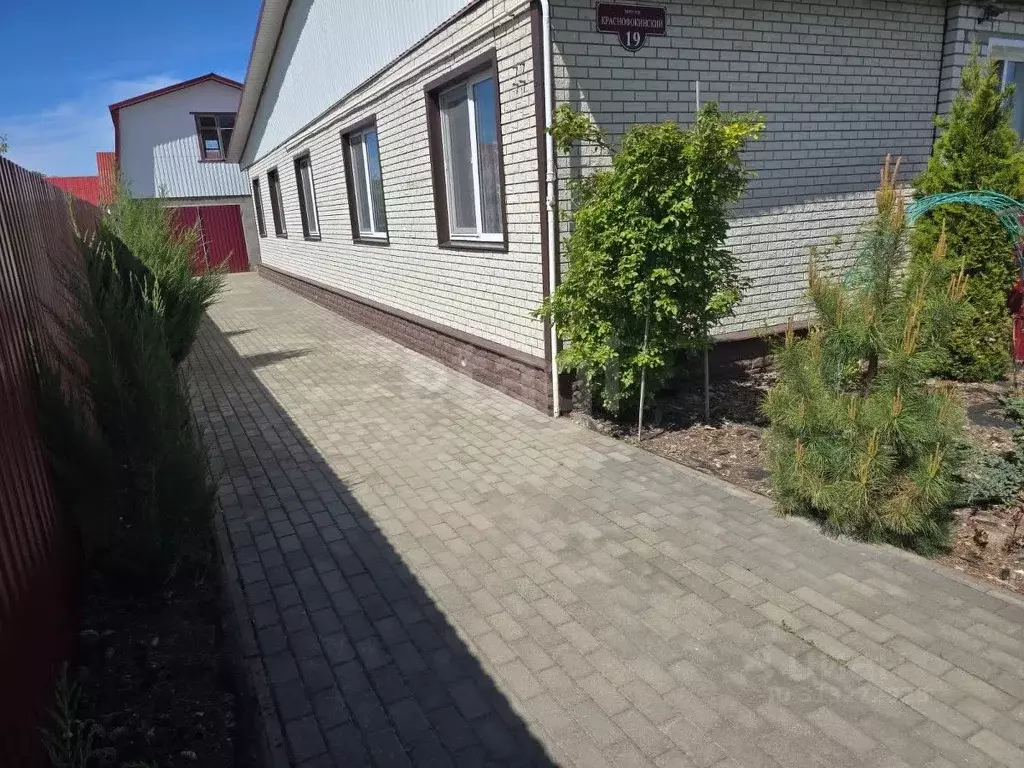 Дом в Брянская область, Жуковка Краснофокинский пер. (71 м) - Фото 2