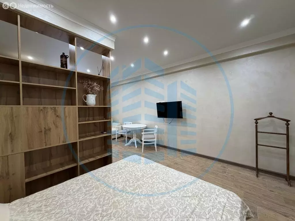 Квартира-студия: Ессентуки, улица Буачидзе, 1к3 (38 м) - Фото 0