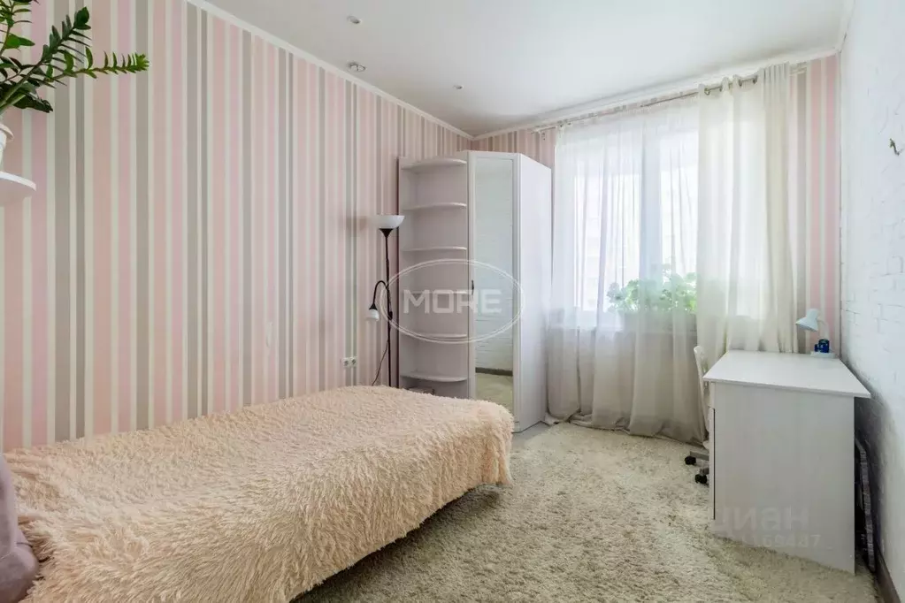 3-к кв. Калининградская область, Калининград Орудийная ул., 30А (83.2 ... - Фото 1