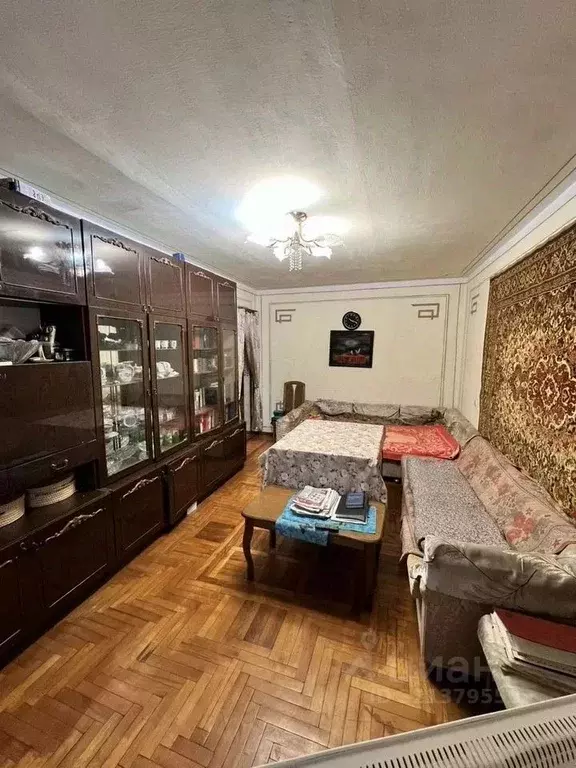 3-к кв. Крым, Симферополь ул. Кечкеметская, 170 (58.0 м) - Фото 1