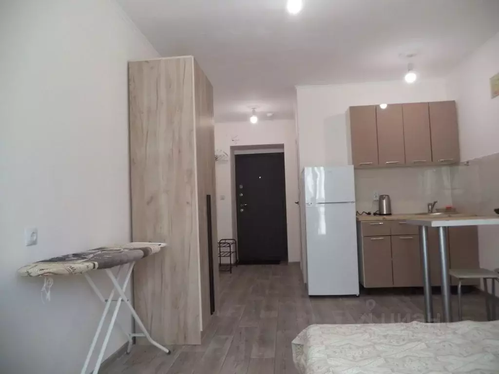 Студия Амурская область, Благовещенск Артиллерийская ул., 87 (25.0 м) - Фото 1