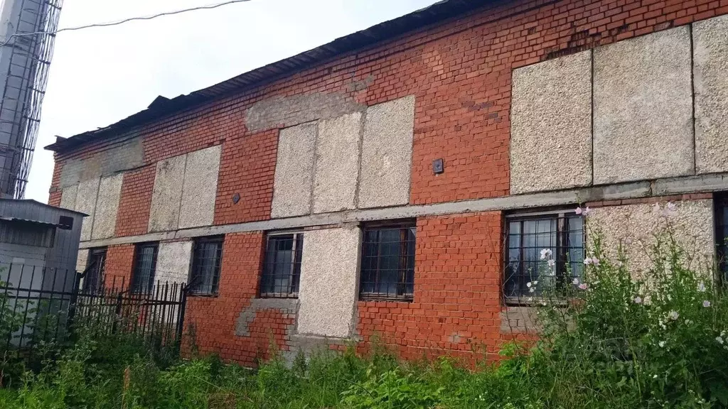 Склад в Свердловская область, Красноуфимск  (334 м) - Фото 1