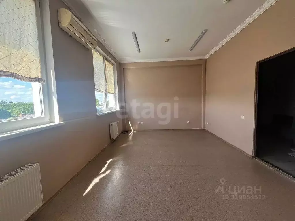 Офис в Крым, Симферополь ул. Самокиша (20 м) - Фото 2