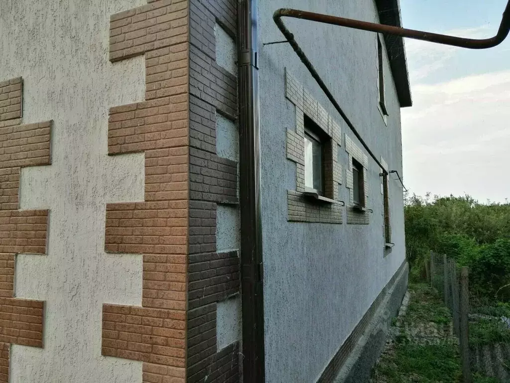 Дом в Краснодарский край, Темрюк А-289, 126-й км (283 м) - Фото 0