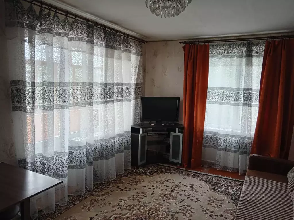 2-к кв. Тверская область, Конаково ул. Гагарина, 6 (40.1 м) - Фото 0