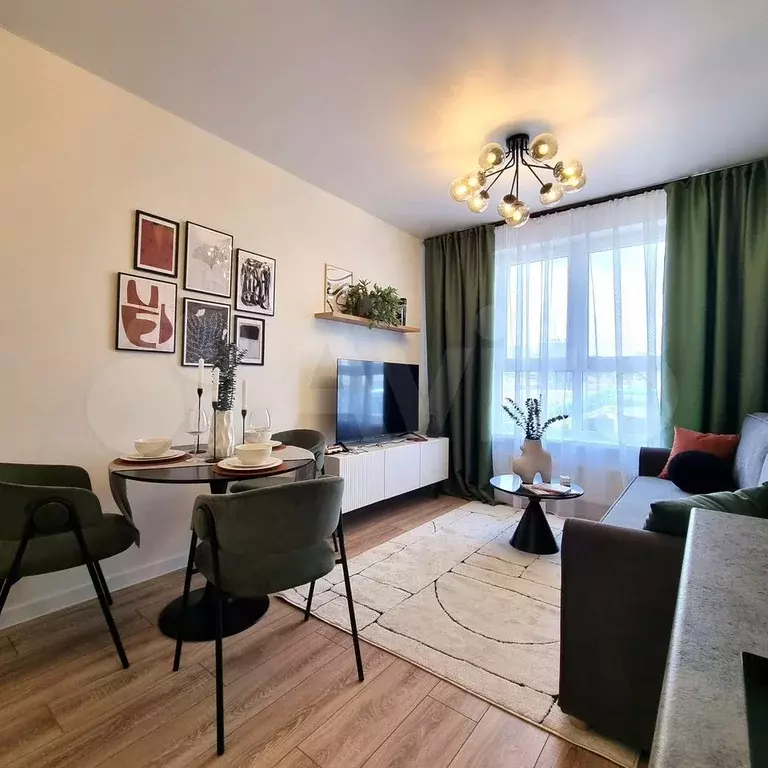 1-к. квартира, 40 м, 4/17 эт. - Фото 0