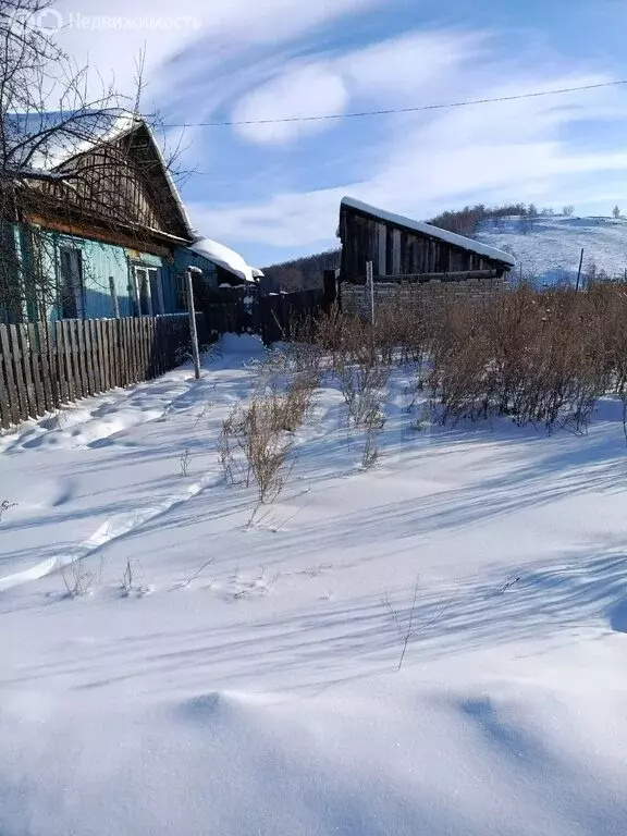Дом в Челябинская область, Уйский муниципальный округ, деревня Кочнево ... - Фото 1