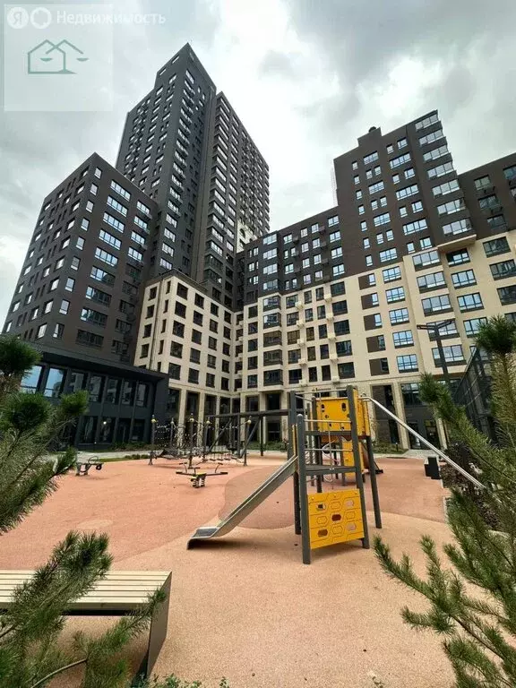 2-комнатная квартира: Воронеж, улица Ворошилова, 1 (50 м) - Фото 1