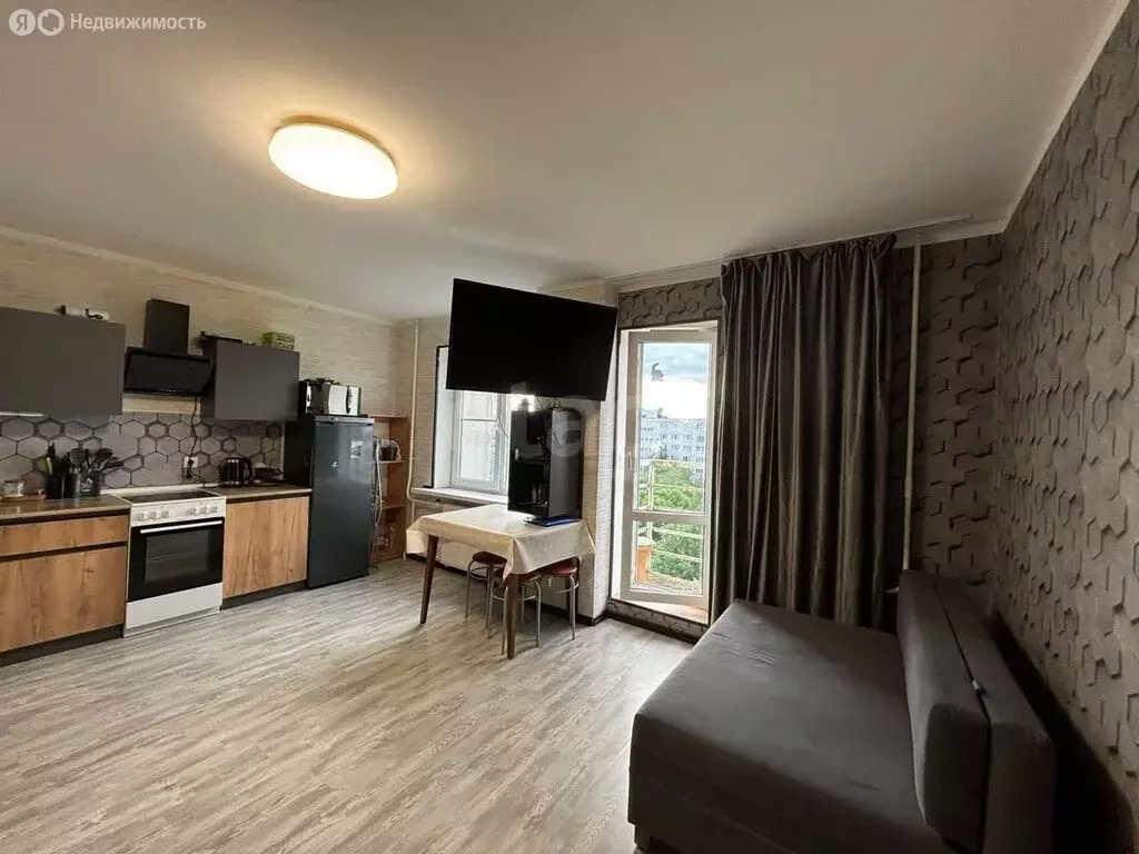 Квартира-студия: Кириши, улица Декабристов Бестужевых, 18 (27.8 м) - Фото 1