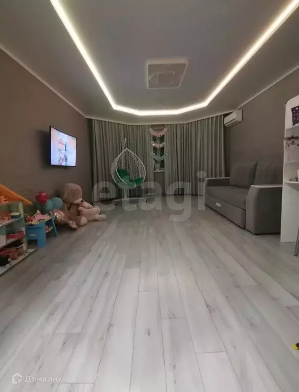 Продаётся 1-к квартира, 57.3 м - Фото 1