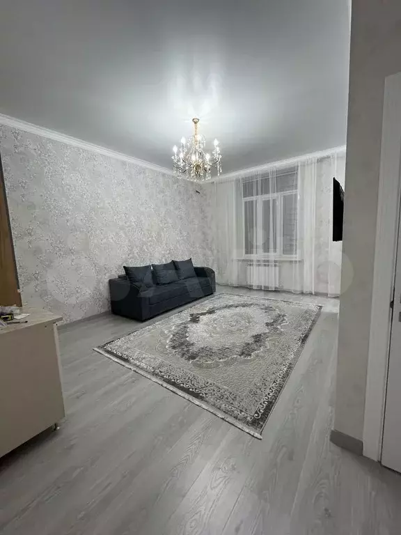 Квартира-студия, 38,5 м, 1/10 эт. - Фото 1