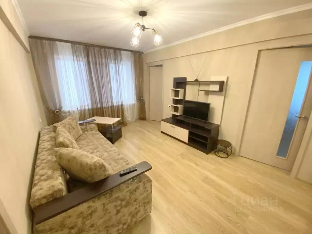 3-к кв. Новгородская область, Валдай ул. Радищева, 70 (58.8 м) - Фото 1