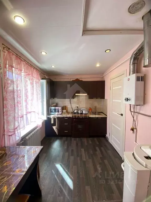 Дом в Воронежская область, Воронеж ул. Генерала Ефремова, 101 (84 м) - Фото 1