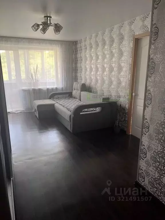 3-к кв. Приморский край, Артем Днепростроевская ул., 20 (52.4 м) - Фото 0