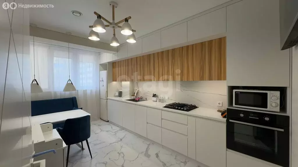 2-комнатная квартира: Симферополь, Балаклавская улица, 73Е (52 м) - Фото 1