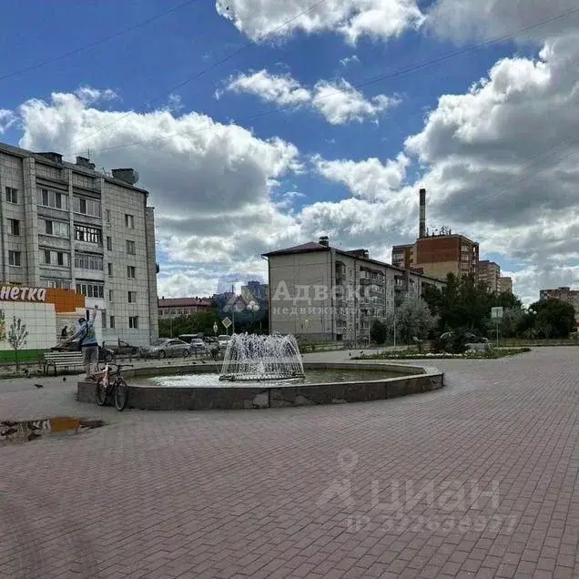 3-к кв. Тюменская область, Тюмень ул. Боровская, 5 (66.5 м) - Фото 1