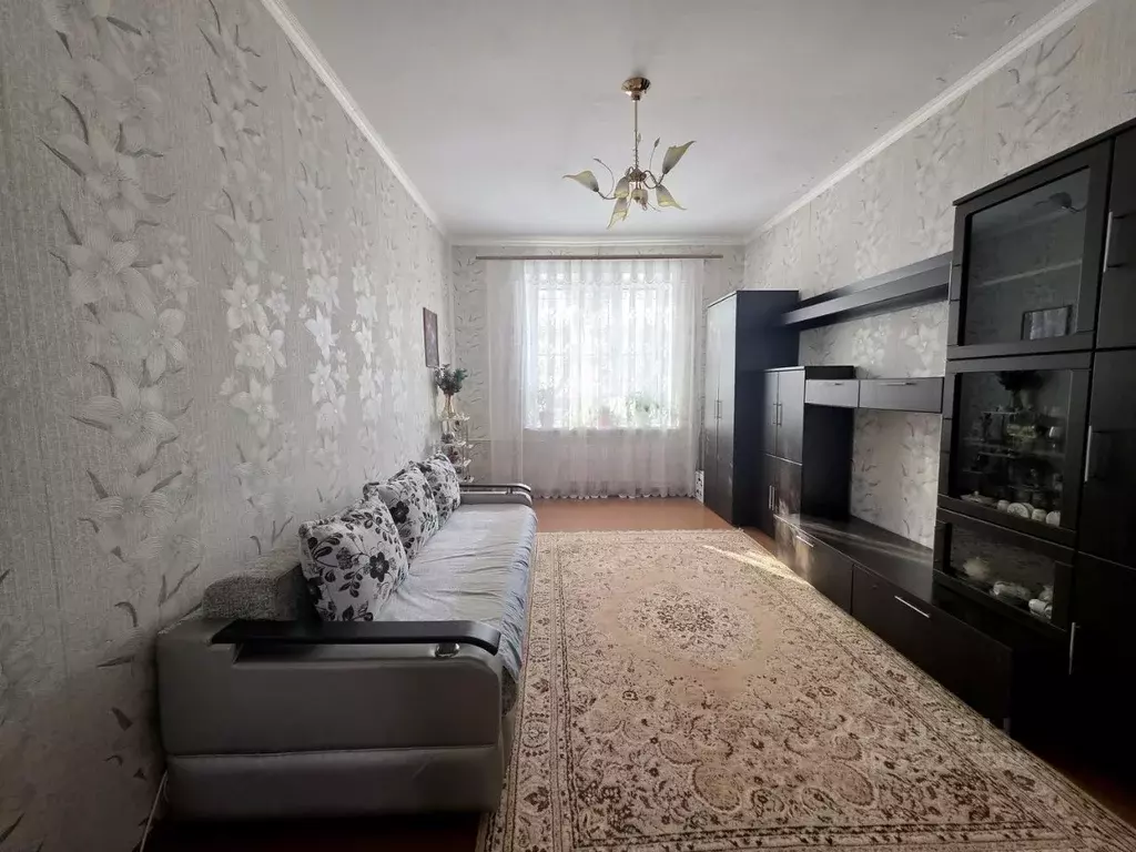 2-к кв. Волгоградская область, Волгоград ул. Атласова, 4 (55.5 м) - Фото 1