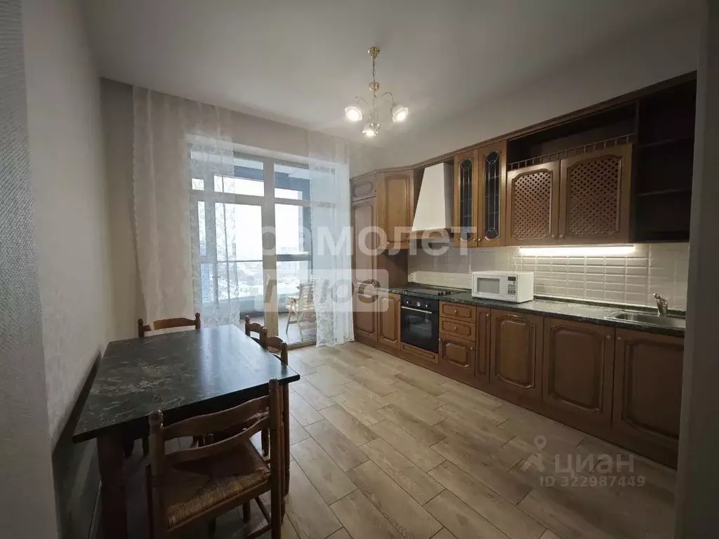 3-к кв. Свердловская область, Екатеринбург наб. Олимпийская, 9 (127.1 ... - Фото 1