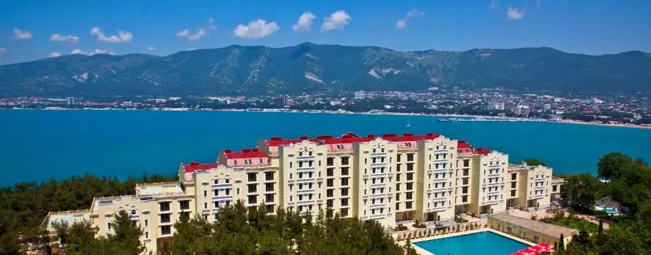 1-к кв. Краснодарский край, Геленджик Революционная ул., 47к6 (66.9 м) - Фото 1