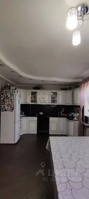 Дом в Ростовская область, пос. Целина ул. Социалистическая (140 м) - Фото 0